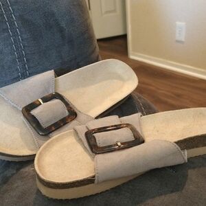 Stylish Beige Sandals with Tortoise Buckle